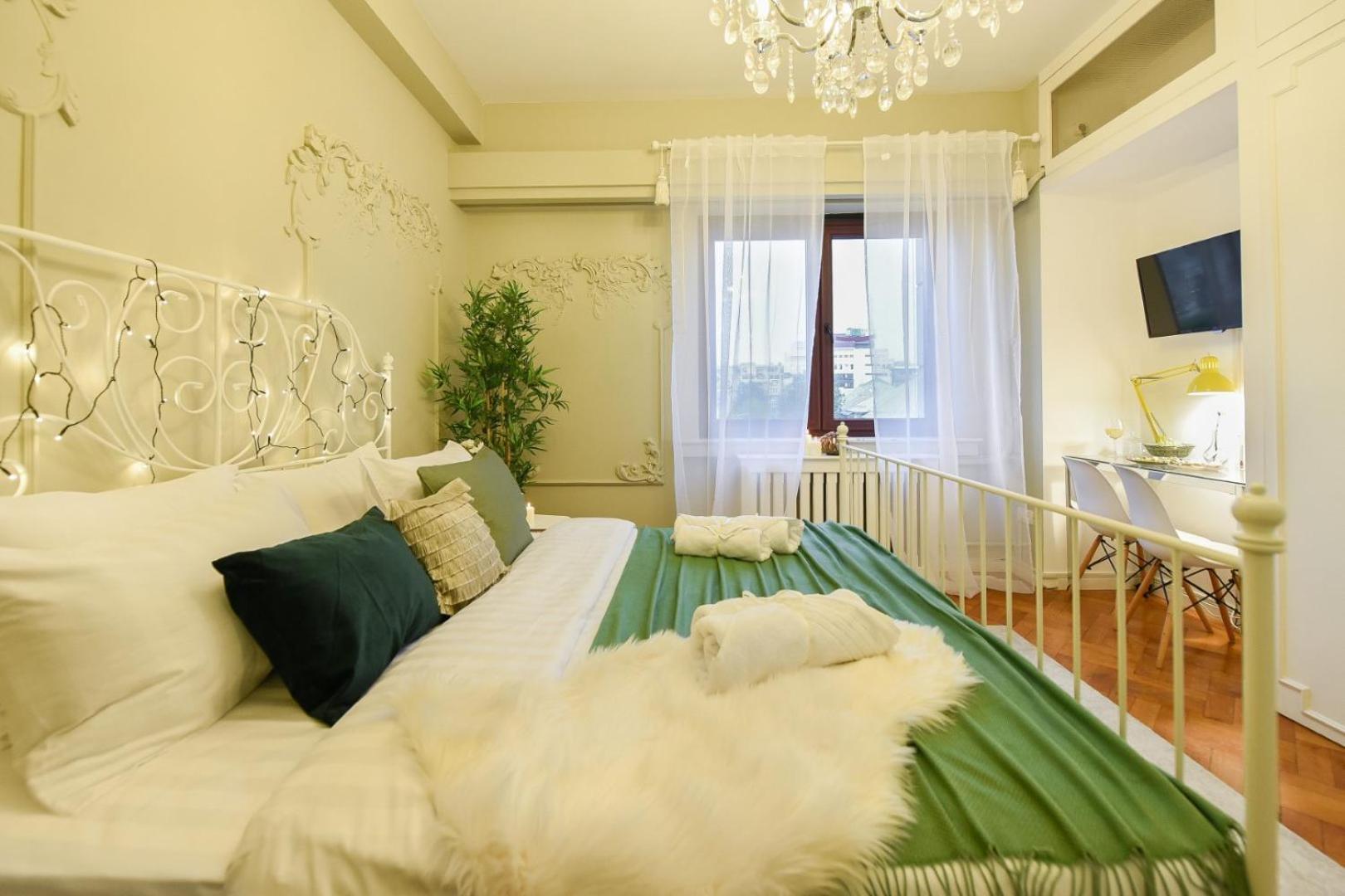 Cozy Studio Overlooking The Old Town 부쿠레슈티 외부 사진