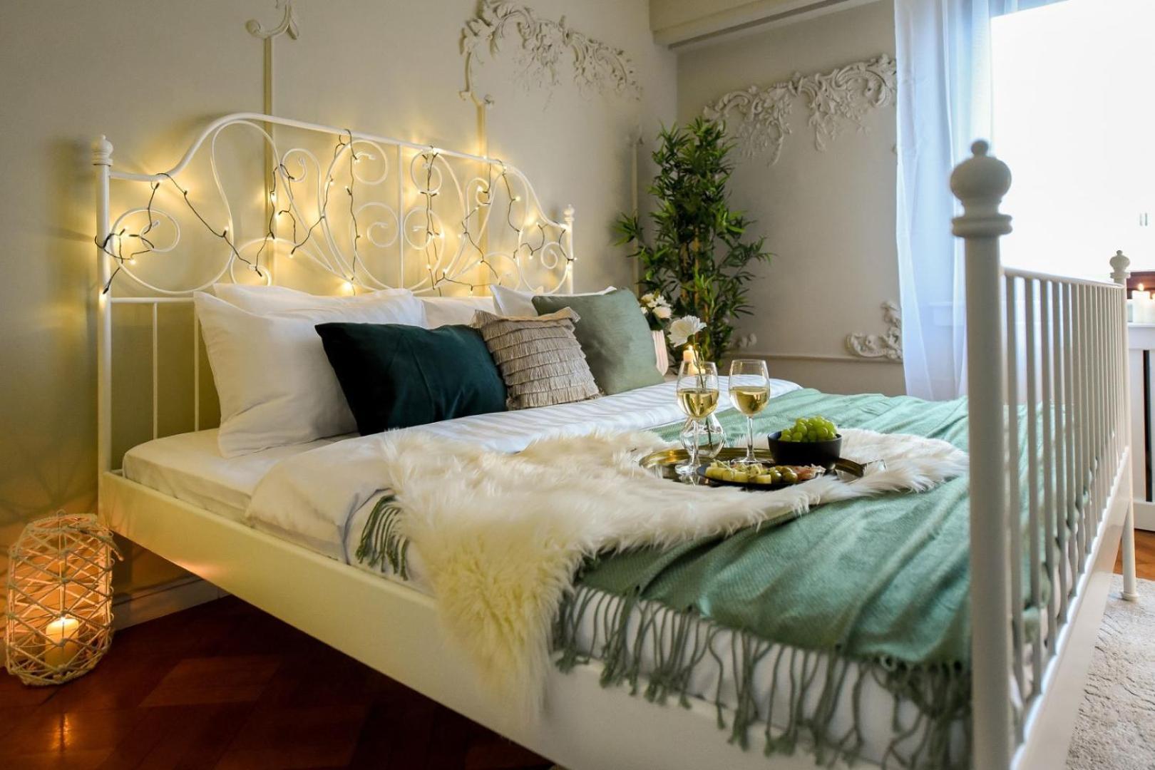 Cozy Studio Overlooking The Old Town 부쿠레슈티 외부 사진
